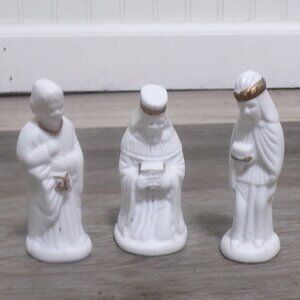Three Wiseman Nativity Scene